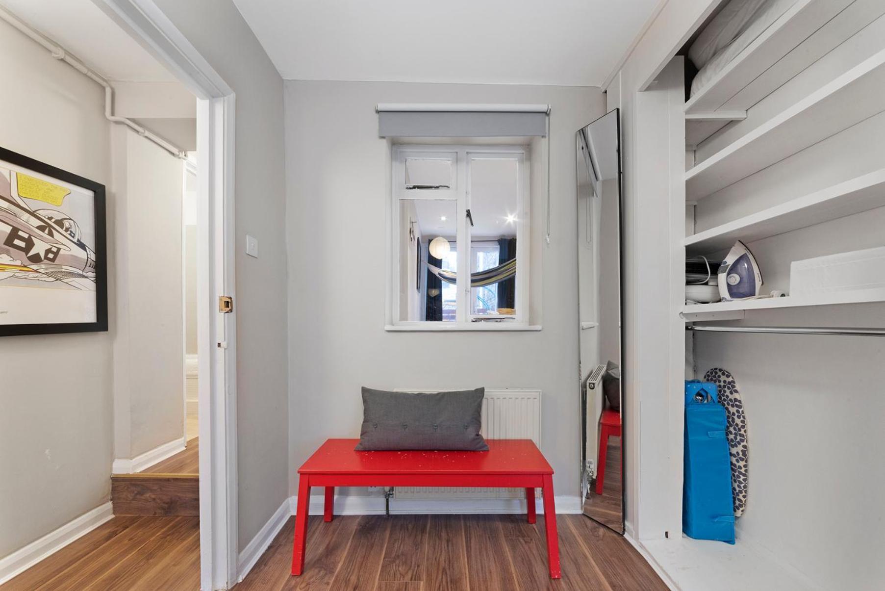 Modernised Apartments 1 And 2 Bedrooms Option Terrace And Balcony High Street ロンドン エクステリア 写真