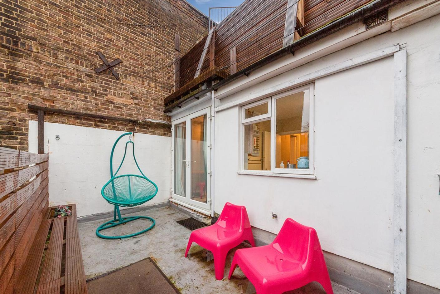 Modernised Apartments 1 And 2 Bedrooms Option Terrace And Balcony High Street ロンドン エクステリア 写真