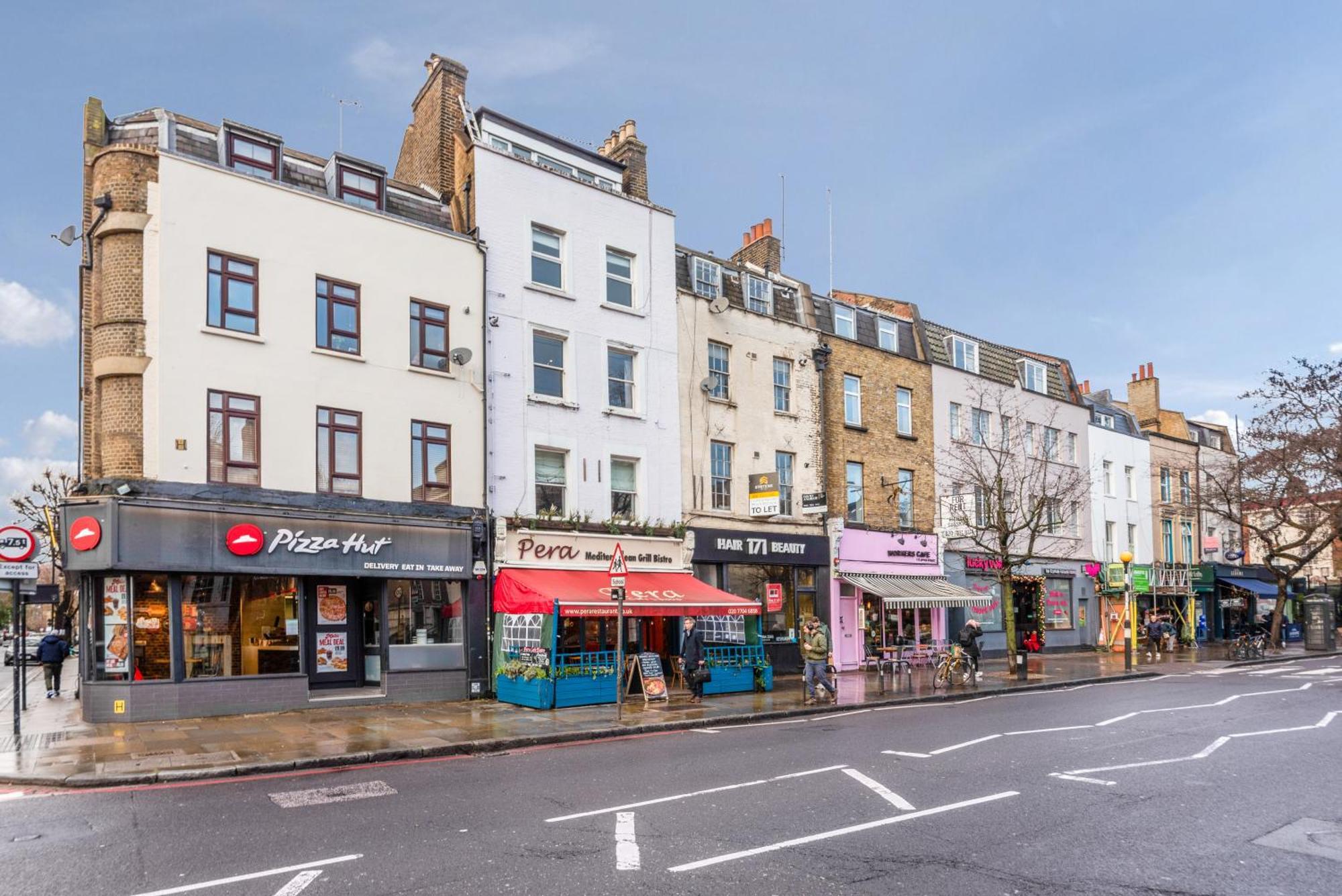 Modernised Apartments 1 And 2 Bedrooms Option Terrace And Balcony High Street ロンドン エクステリア 写真